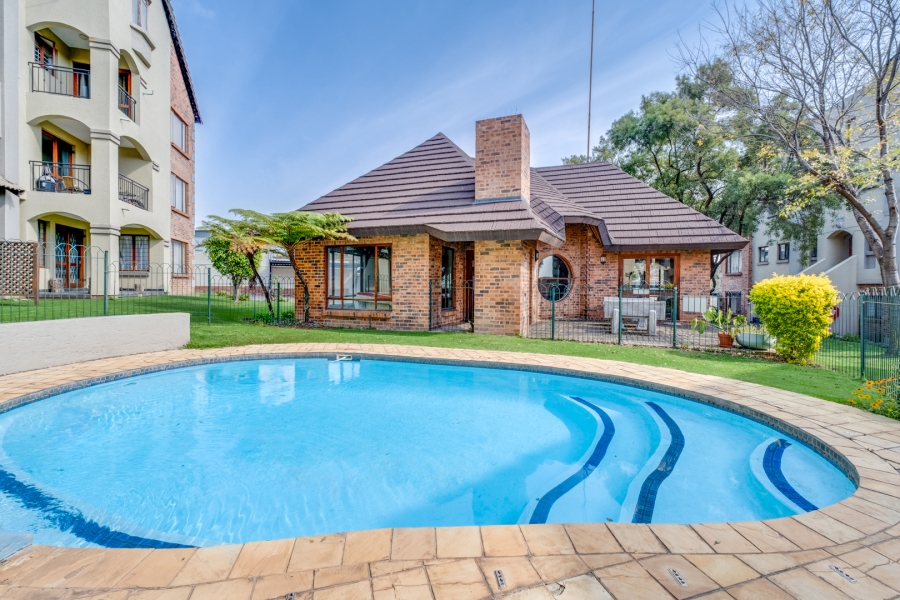 1 Bedroom Property for Sale in Randpark Ridge Gauteng