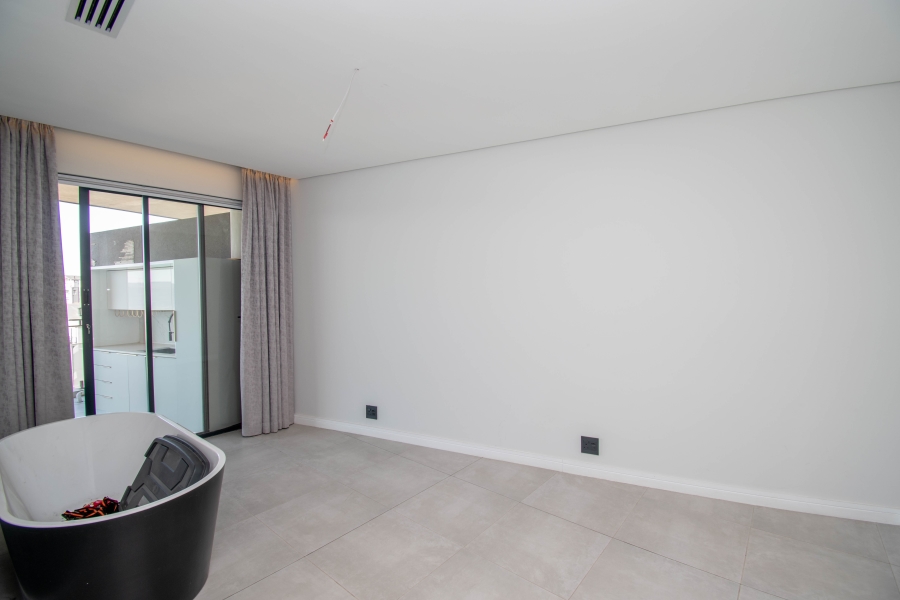 To Let 2 Bedroom Property for Rent in Waterfall Gauteng
