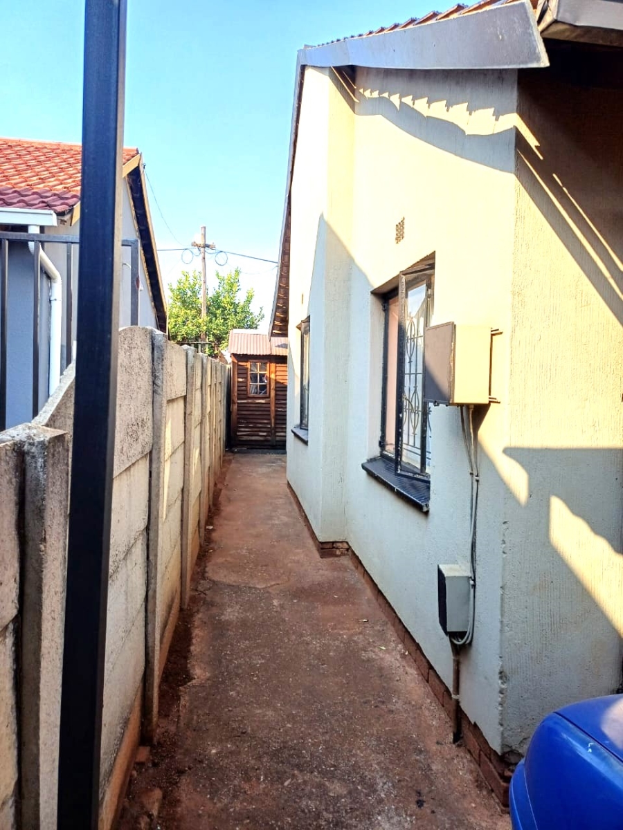 3 Bedroom Property for Sale in Vosloorus Gauteng