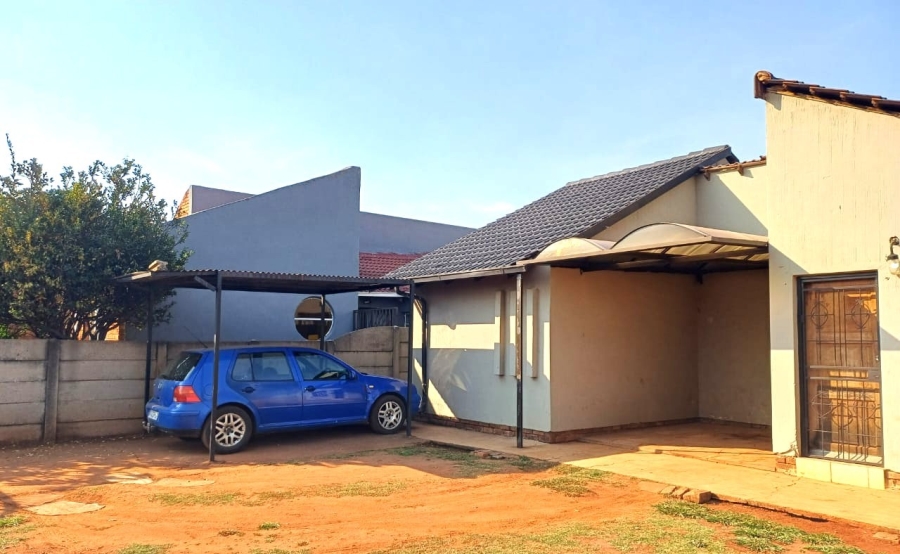 3 Bedroom Property for Sale in Vosloorus Gauteng
