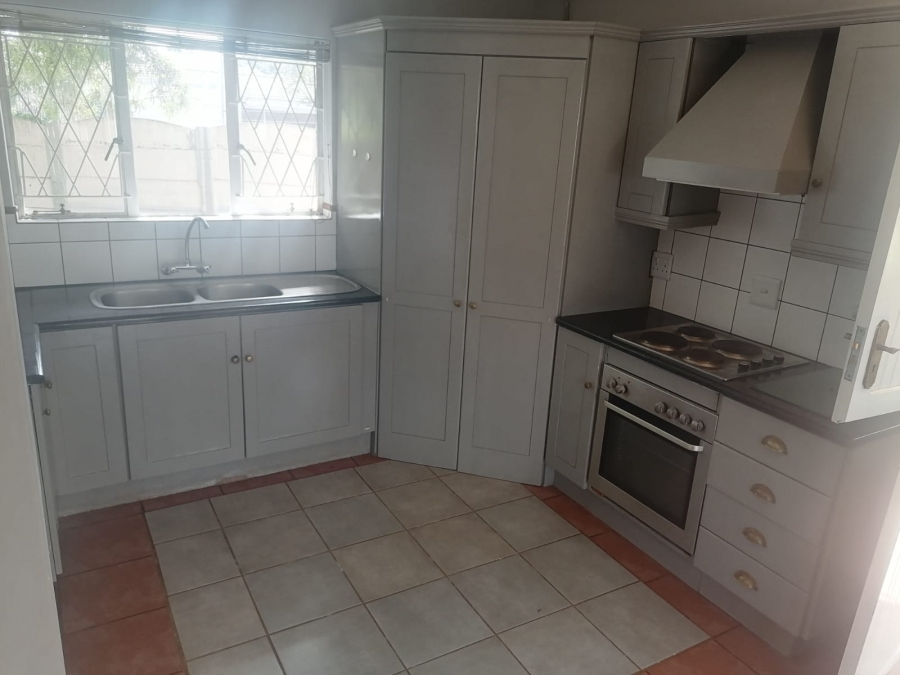 To Let 3 Bedroom Property for Rent in Horison Gauteng