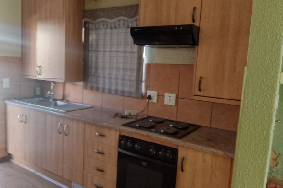 To Let 3 Bedroom Property for Rent in Terenure Gauteng