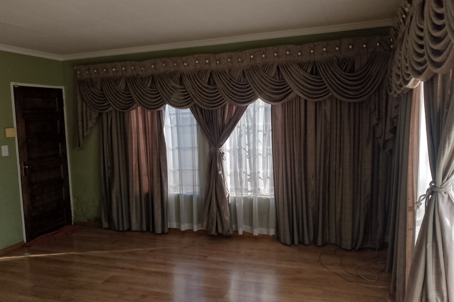 To Let 3 Bedroom Property for Rent in Terenure Gauteng