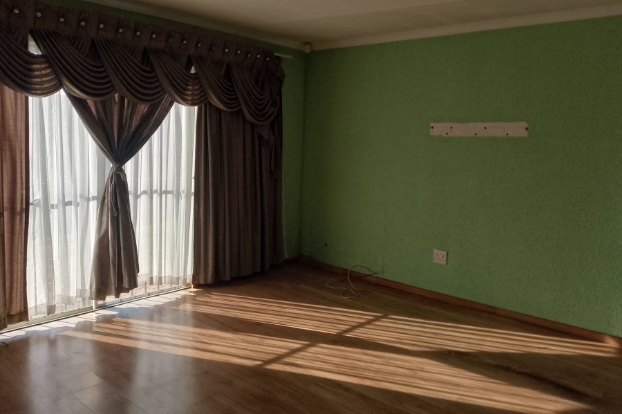 To Let 3 Bedroom Property for Rent in Terenure Gauteng