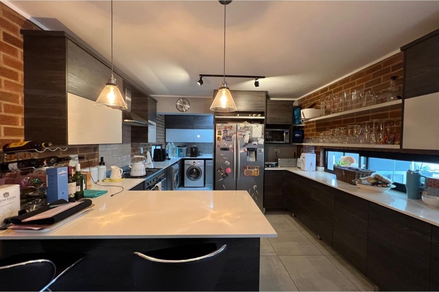 3 Bedroom Property for Sale in North Riding Gauteng