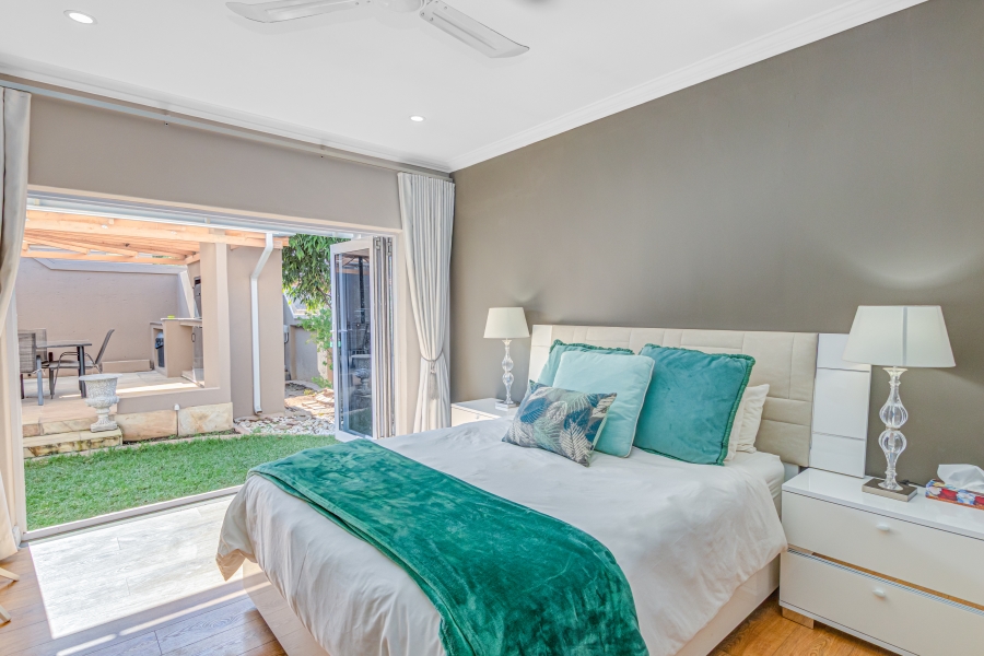 4 Bedroom Property for Sale in Lonehill Gauteng