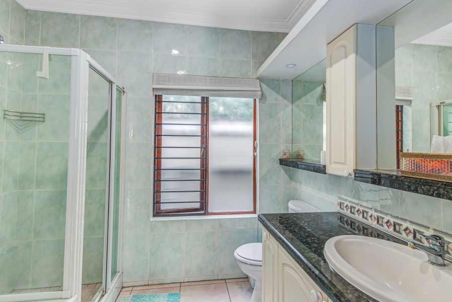 4 Bedroom Property for Sale in Lonehill Gauteng