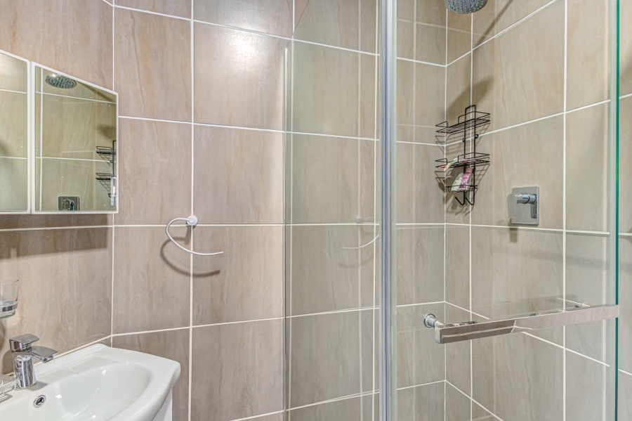 4 Bedroom Property for Sale in Lonehill Gauteng