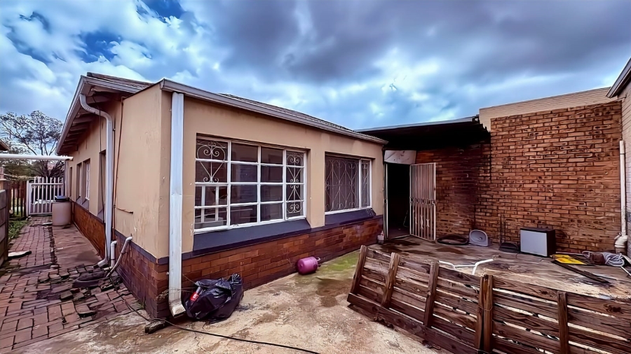 Commercial Property for Sale in Brakpan Central Gauteng