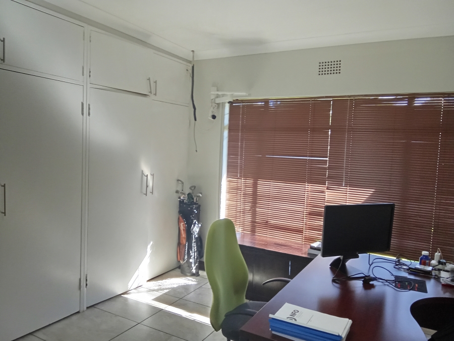3 Bedroom Property for Sale in Florida Glen Gauteng