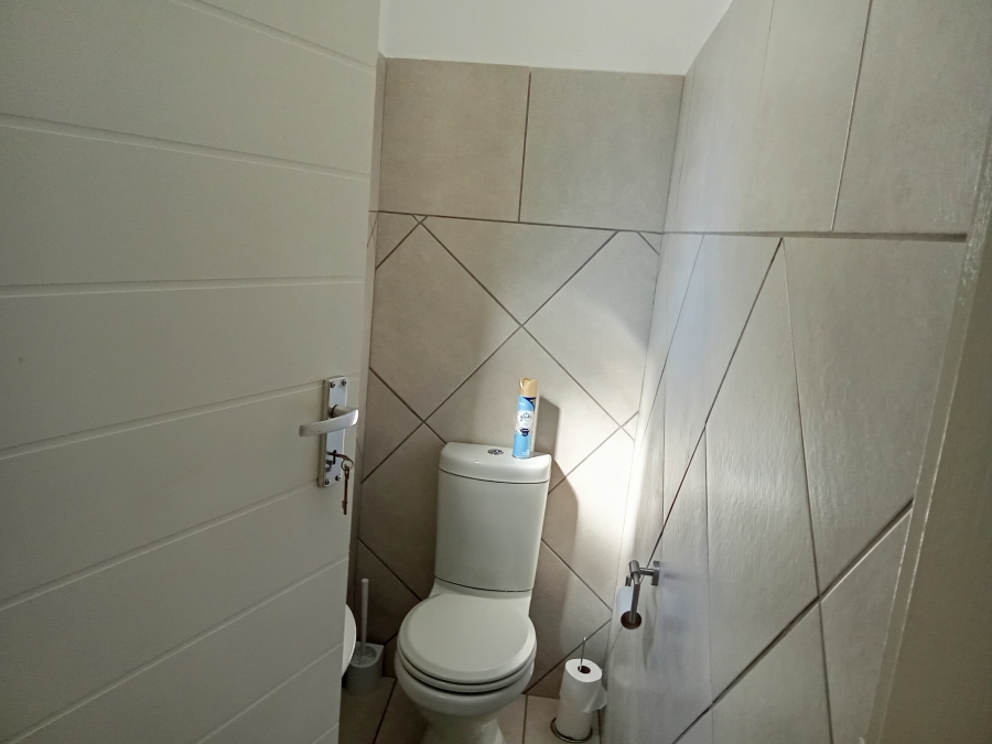 3 Bedroom Property for Sale in Florida Glen Gauteng