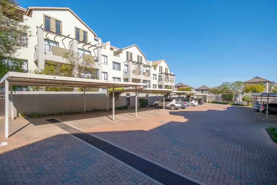 1 Bedroom Property for Sale in Lonehill Gauteng