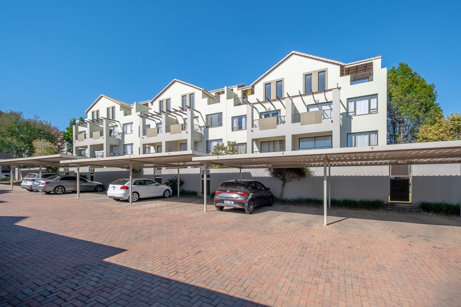 1 Bedroom Property for Sale in Lonehill Gauteng