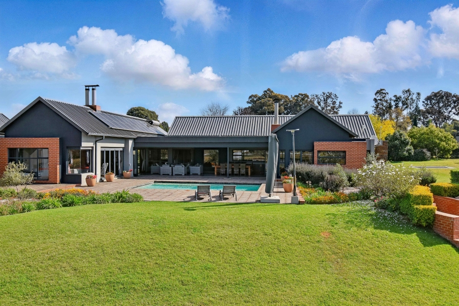 10 Bedroom Property for Sale in Dunblane Lifestyle and Equestrian Estate Gauteng