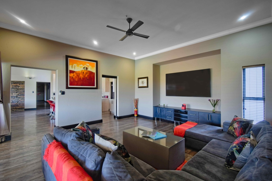 10 Bedroom Property for Sale in Dunblane Lifestyle and Equestrian Estate Gauteng
