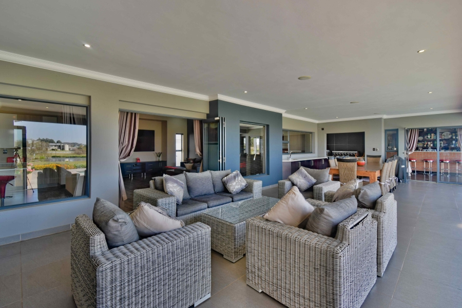 10 Bedroom Property for Sale in Dunblane Lifestyle and Equestrian Estate Gauteng
