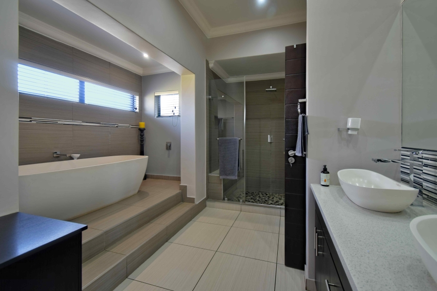10 Bedroom Property for Sale in Dunblane Lifestyle and Equestrian Estate Gauteng
