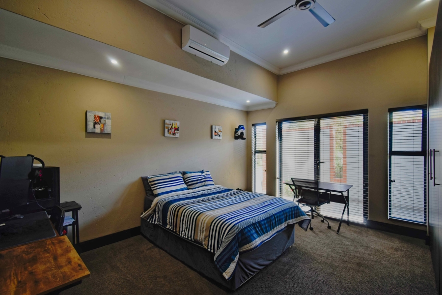 10 Bedroom Property for Sale in Dunblane Lifestyle and Equestrian Estate Gauteng