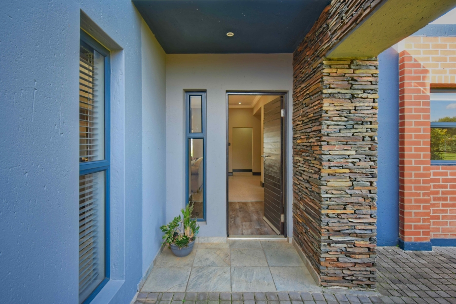 10 Bedroom Property for Sale in Dunblane Lifestyle and Equestrian Estate Gauteng