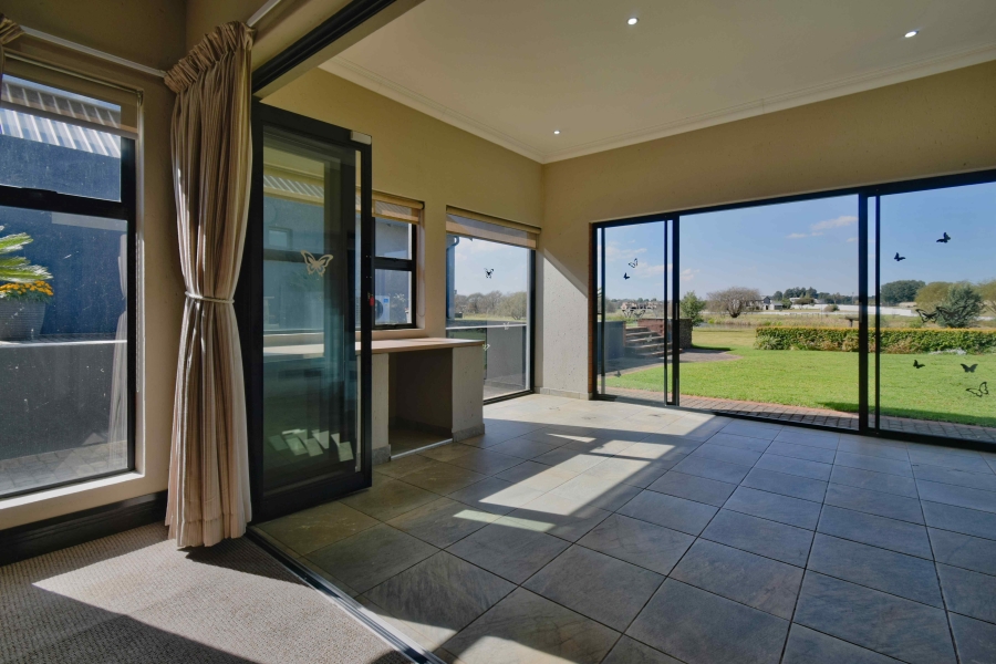 10 Bedroom Property for Sale in Dunblane Lifestyle and Equestrian Estate Gauteng