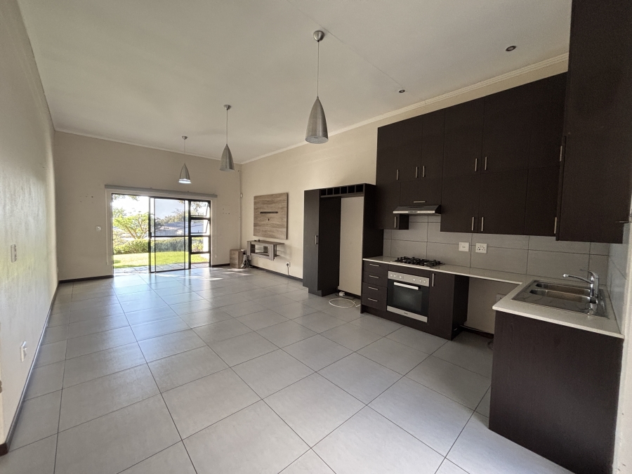 To Let 3 Bedroom Property for Rent in Jackal Creek Golf Estate Gauteng