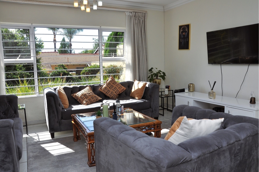 To Let 3 Bedroom Property for Rent in Edenburg Gauteng