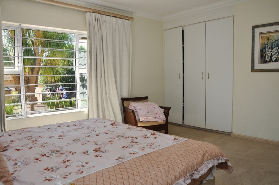 To Let 3 Bedroom Property for Rent in Edenburg Gauteng