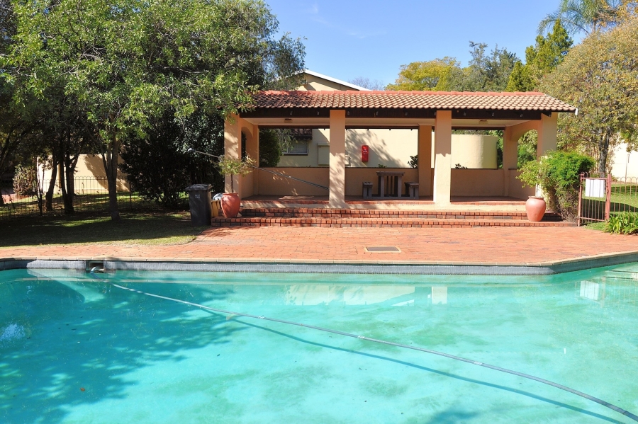 To Let 3 Bedroom Property for Rent in Edenburg Gauteng