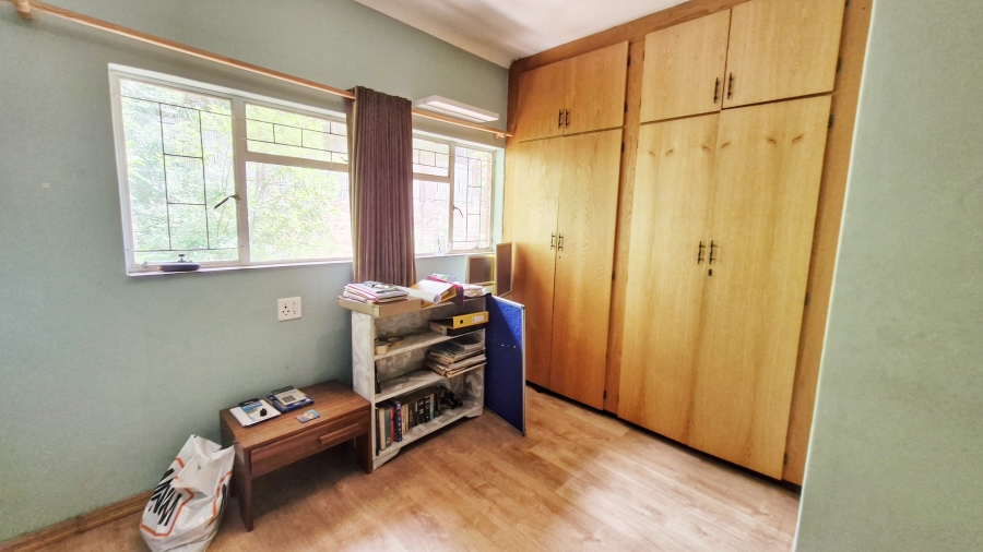 5 Bedroom Property for Sale in Florauna Gauteng
