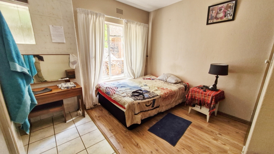 5 Bedroom Property for Sale in Florauna Gauteng