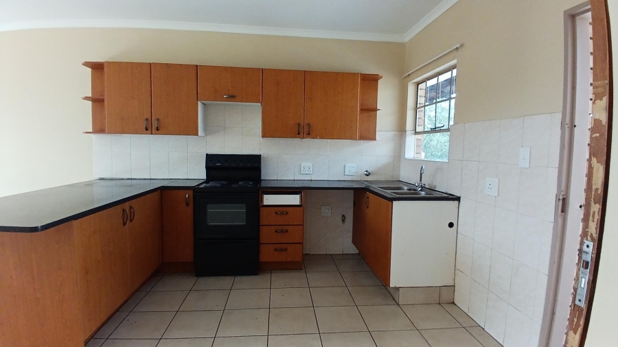 To Let 3 Bedroom Property for Rent in Elspark Gauteng