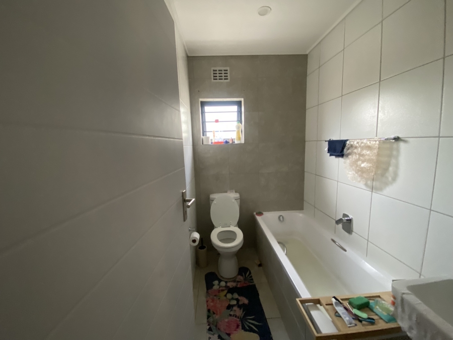 3 Bedroom Property for Sale in Lotus Gardens Gauteng