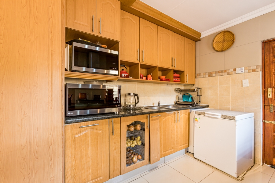 3 Bedroom Property for Sale in Equestria Gauteng