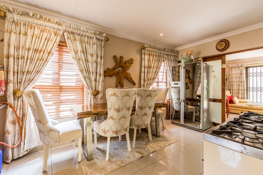3 Bedroom Property for Sale in Equestria Gauteng
