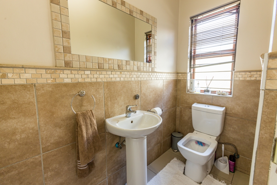 3 Bedroom Property for Sale in Equestria Gauteng