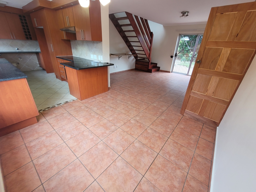 To Let 4 Bedroom Property for Rent in Wilgeheuwel Gauteng