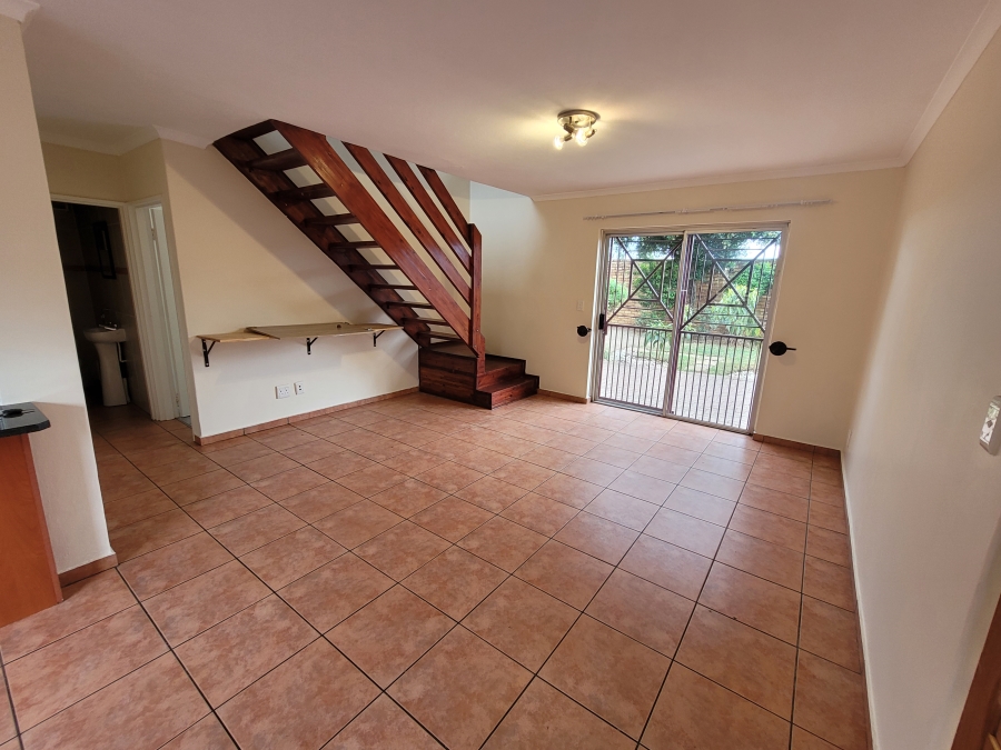 To Let 4 Bedroom Property for Rent in Wilgeheuwel Gauteng