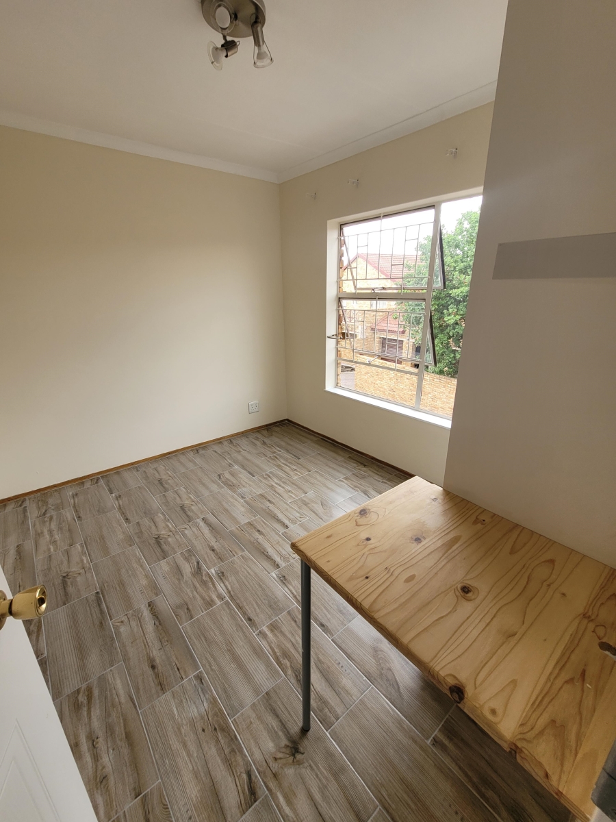 To Let 4 Bedroom Property for Rent in Wilgeheuwel Gauteng
