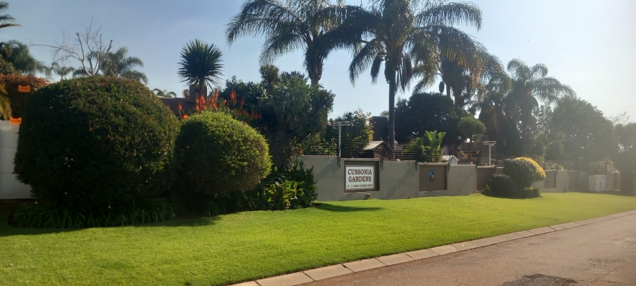 To Let 2 Bedroom Property for Rent in Rangeview Gauteng