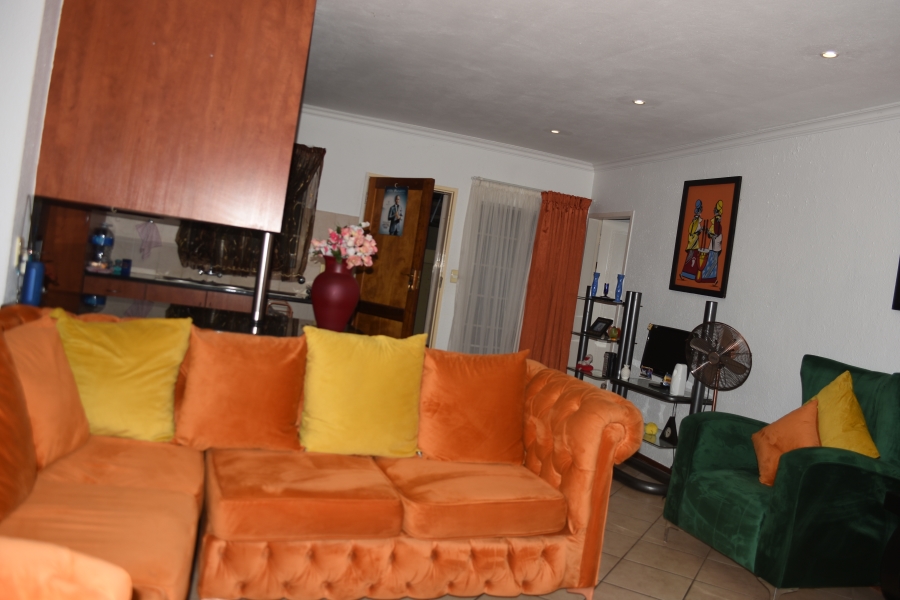 2 Bedroom Property for Sale in Annlin Gauteng
