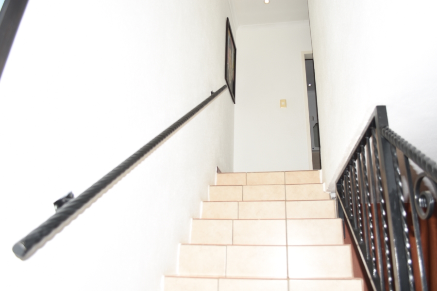 2 Bedroom Property for Sale in Annlin Gauteng