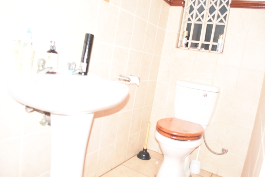 2 Bedroom Property for Sale in Annlin Gauteng