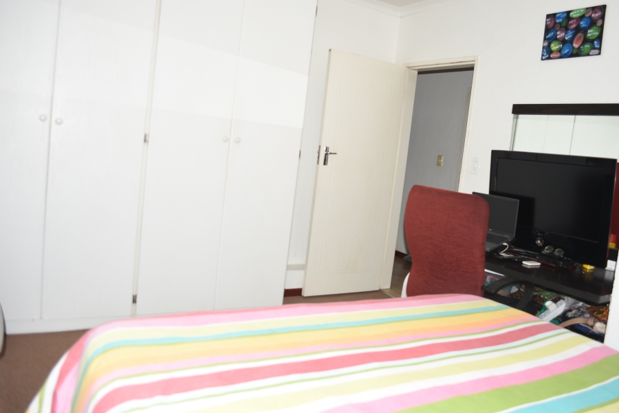 2 Bedroom Property for Sale in Annlin Gauteng