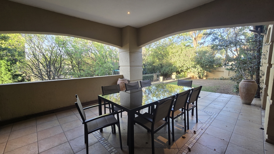 4 Bedroom Property for Sale in Woodhill Estate Gauteng