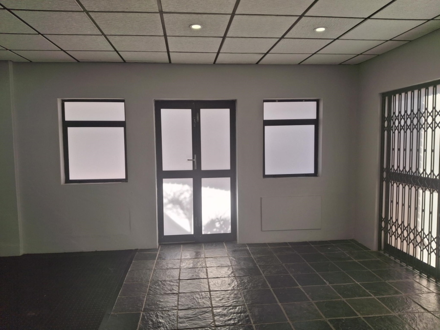To Let commercial Property for Rent in Faerie Glen Gauteng
