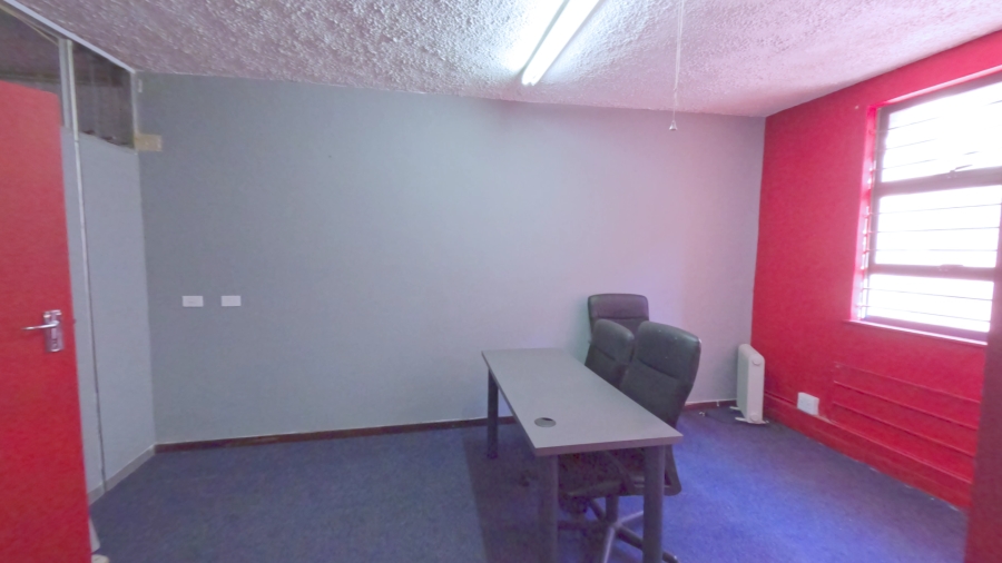 To Let commercial Property for Rent in Northcliff Gauteng