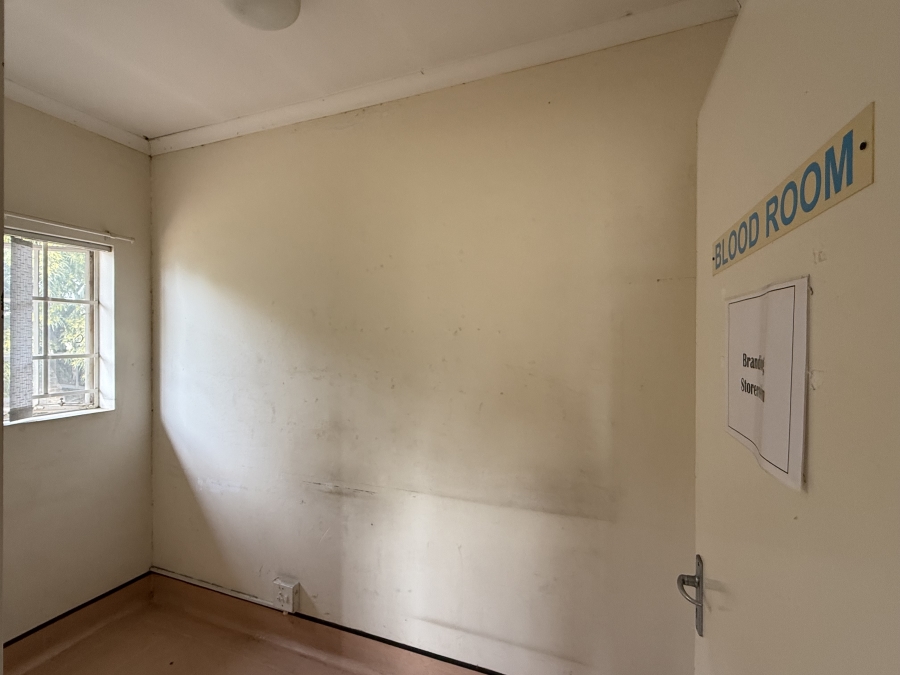 To Let commercial Property for Rent in Ravenswood Gauteng