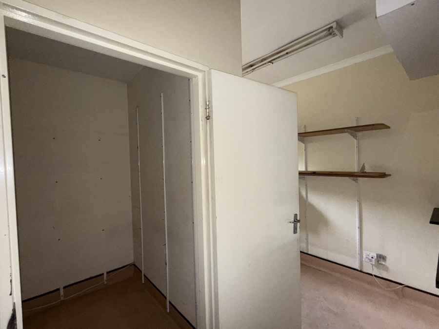 To Let commercial Property for Rent in Ravenswood Gauteng