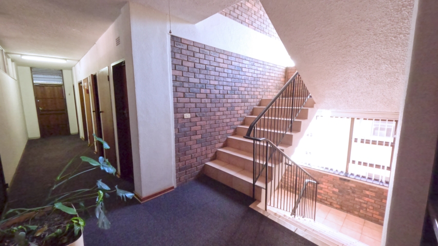 To Let commercial Property for Rent in Northcliff Gauteng