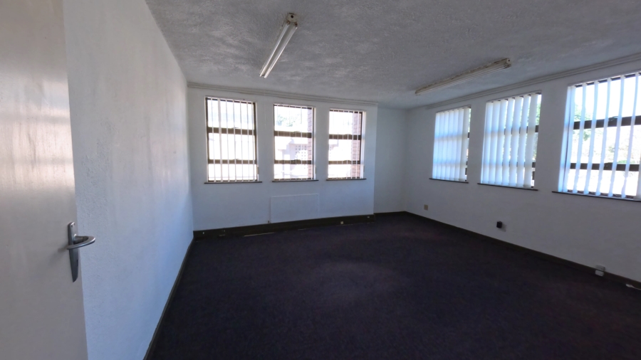 To Let commercial Property for Rent in Northcliff Gauteng